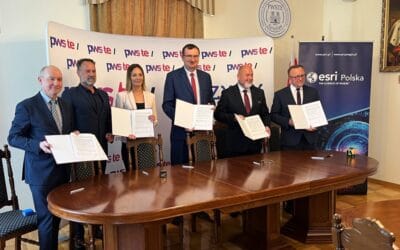 Podpisanie umowy z PWSTE w Jarosławiu